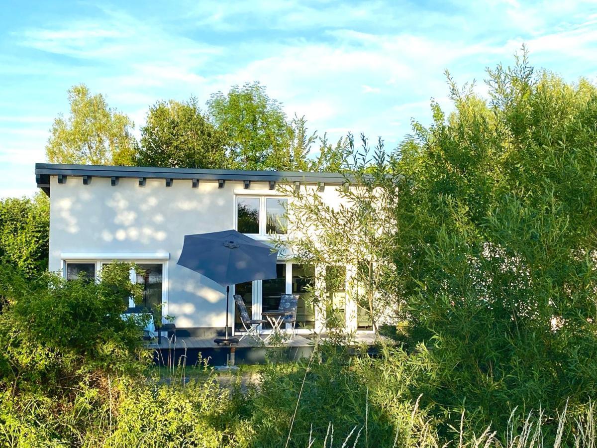 House Of Happiness Mit Seeblick Hungen Zewnętrze zdjęcie